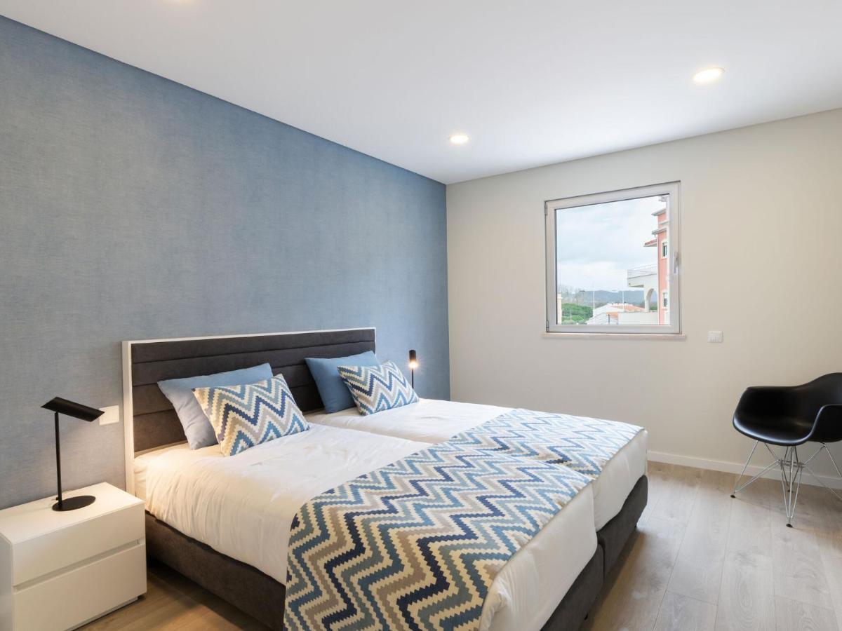 Beautiful Apartment In S O Martinho Do Porto With Balcony 圣马蒂纽·杜·波特 外观 照片